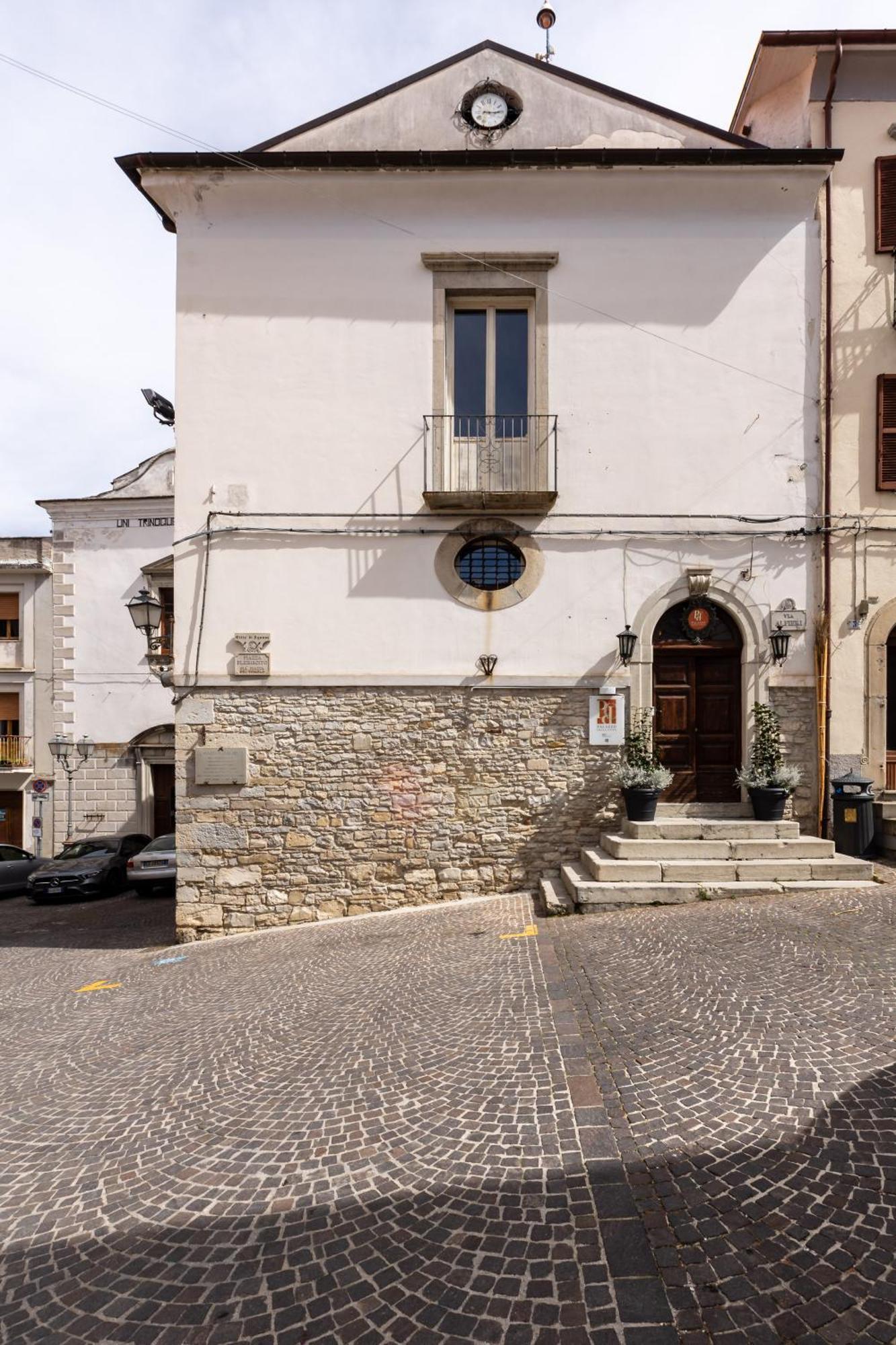 Palazzo Della Citta Hotel Agnone Luaran gambar
